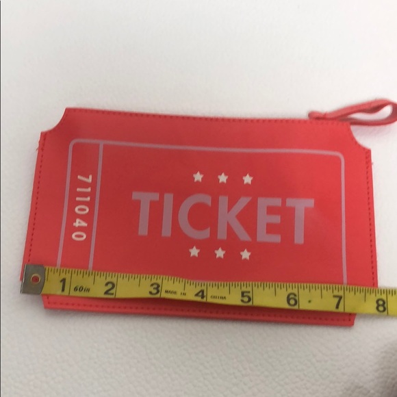 Ipsy Cosmetic Bag - Picture 4 of 4